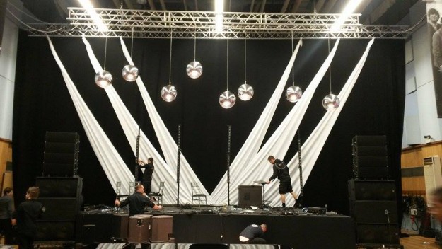 Theatre drape hire Stage theatre curtains